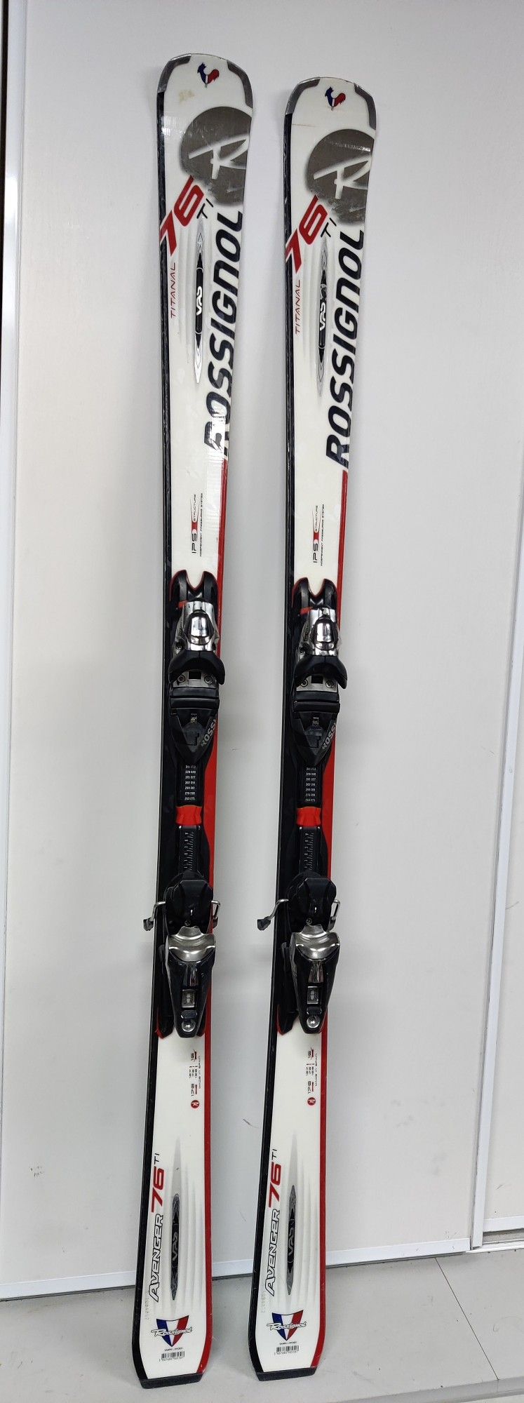 Rossignol Avenger Skis 175 cm And Rossignol Bindings