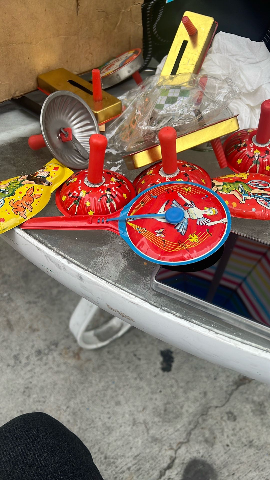 kids party rattle