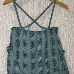 Carve Designs Sophia Tankini Agave w/ Julep Stripe Size: XL, Swim Skirt Size: L