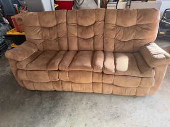 Double Recliner Couch