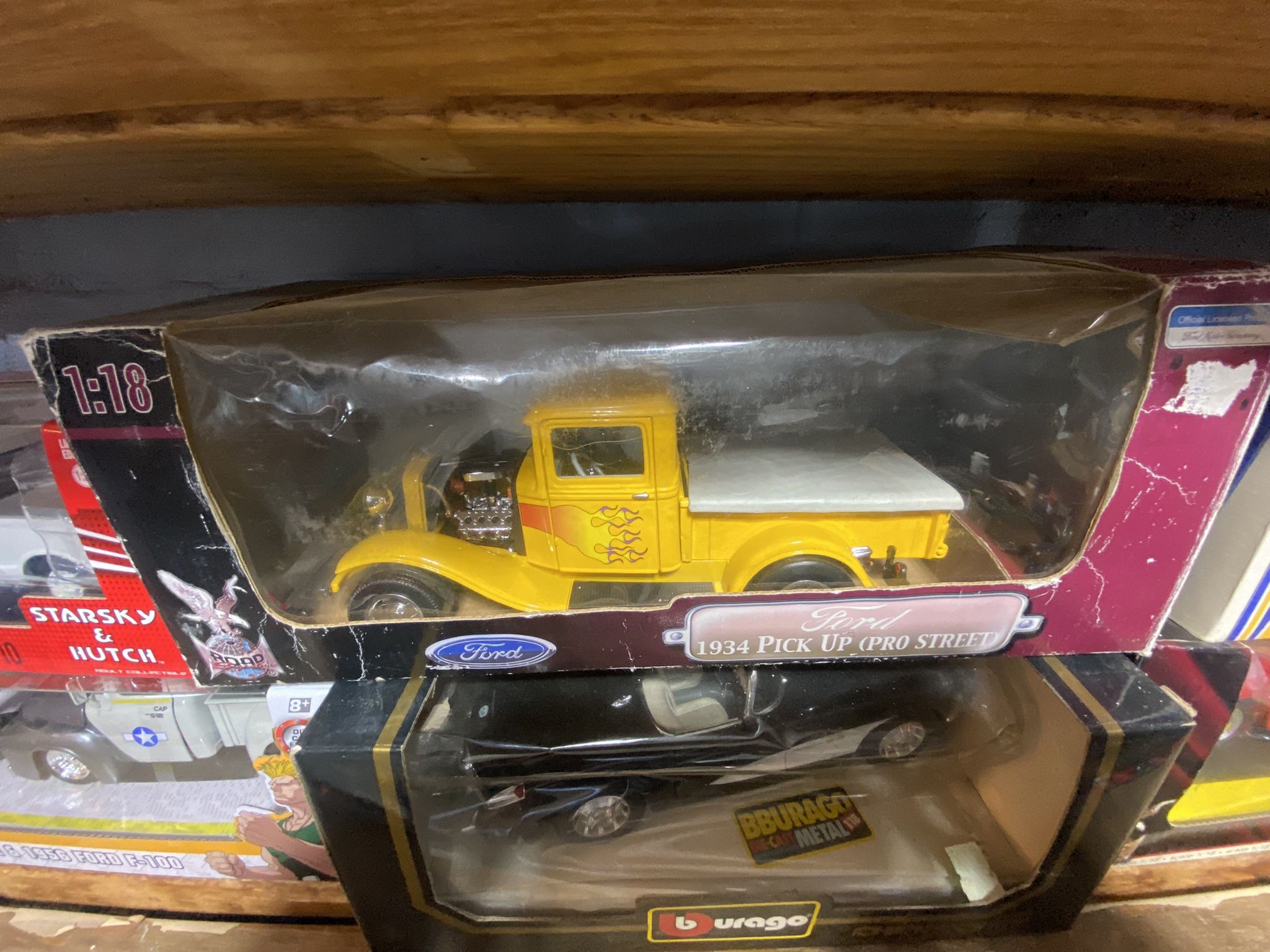 Road Signature1934 Ford Yellow with flames Pro Street