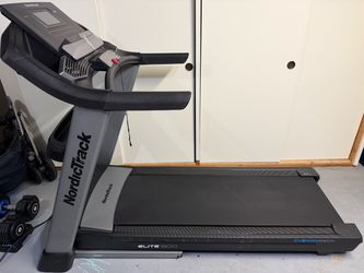 Nordic Track Elite 900 treadmill