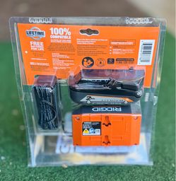 Ridgid 18V 2.0 Ah Battery  Kit