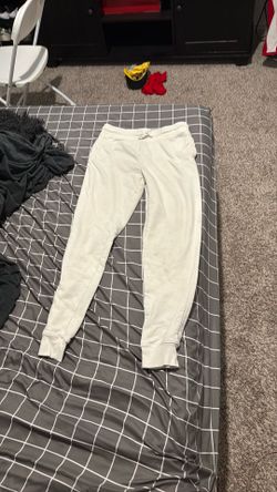 Old Navy Solid White Fleece Jogger Sweatpants