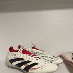 Adidas Predator-Goal Hunter Pack(10.5)