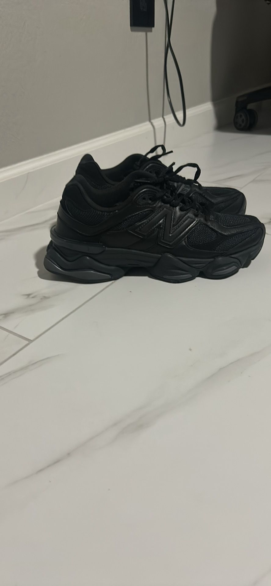 New Balance 9060 Triple Black Leather