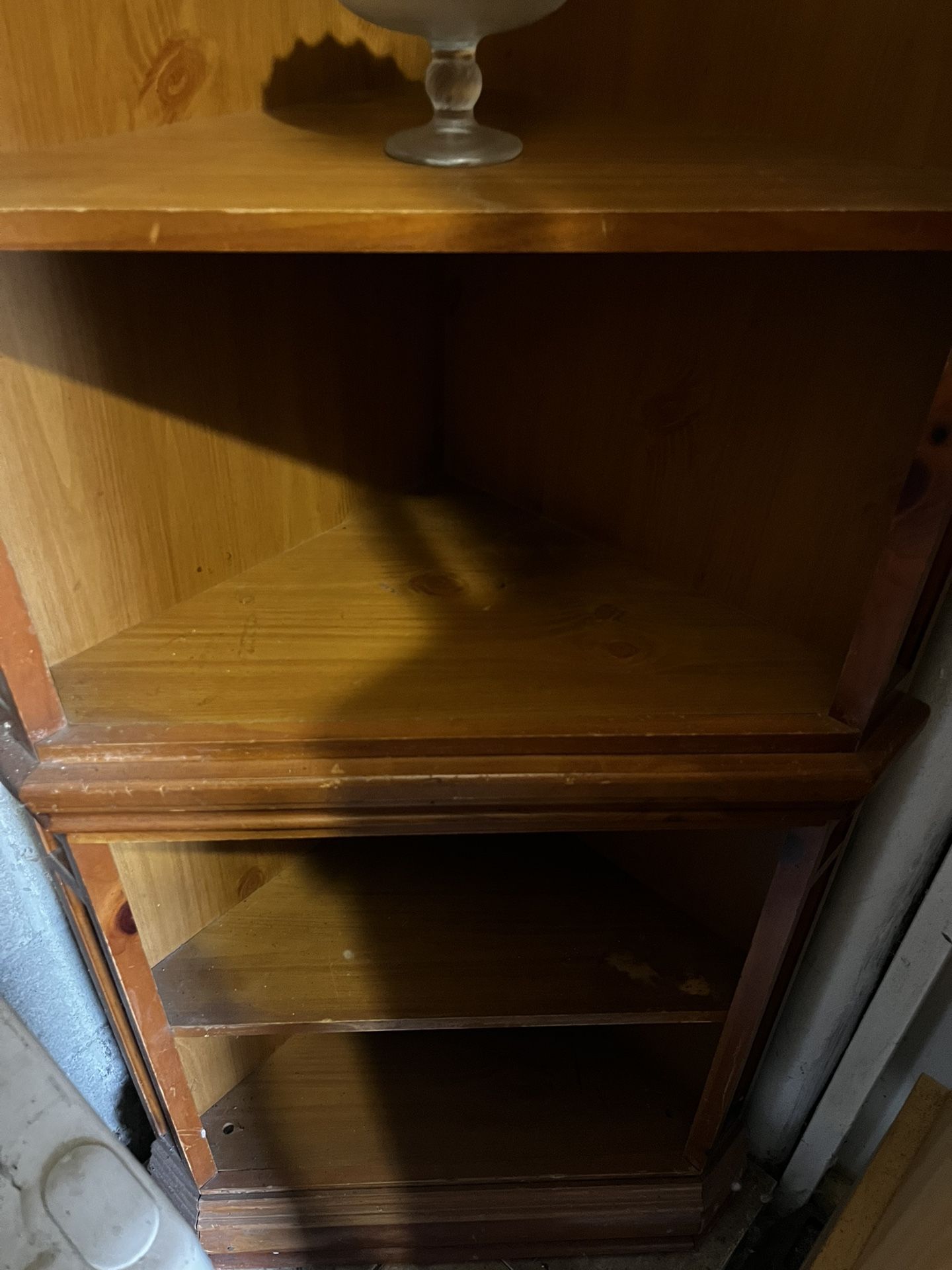 Corner Wood Shelve
