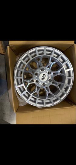 4 new 18x9 wheels only