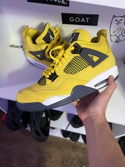 Jordan 4 lightings 