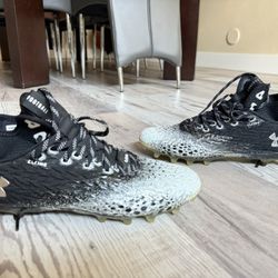 Under Armour Girls Flag Football Cleats Women’s Size 7.5