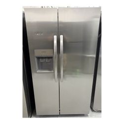 NEW! SCRATCH & DENT! FRIGIDAIRE 25.6 CU. FT. SIDE BY SIDE REFRIGERATOR FRSS2623AS