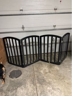 4 panel child baby or pet gate