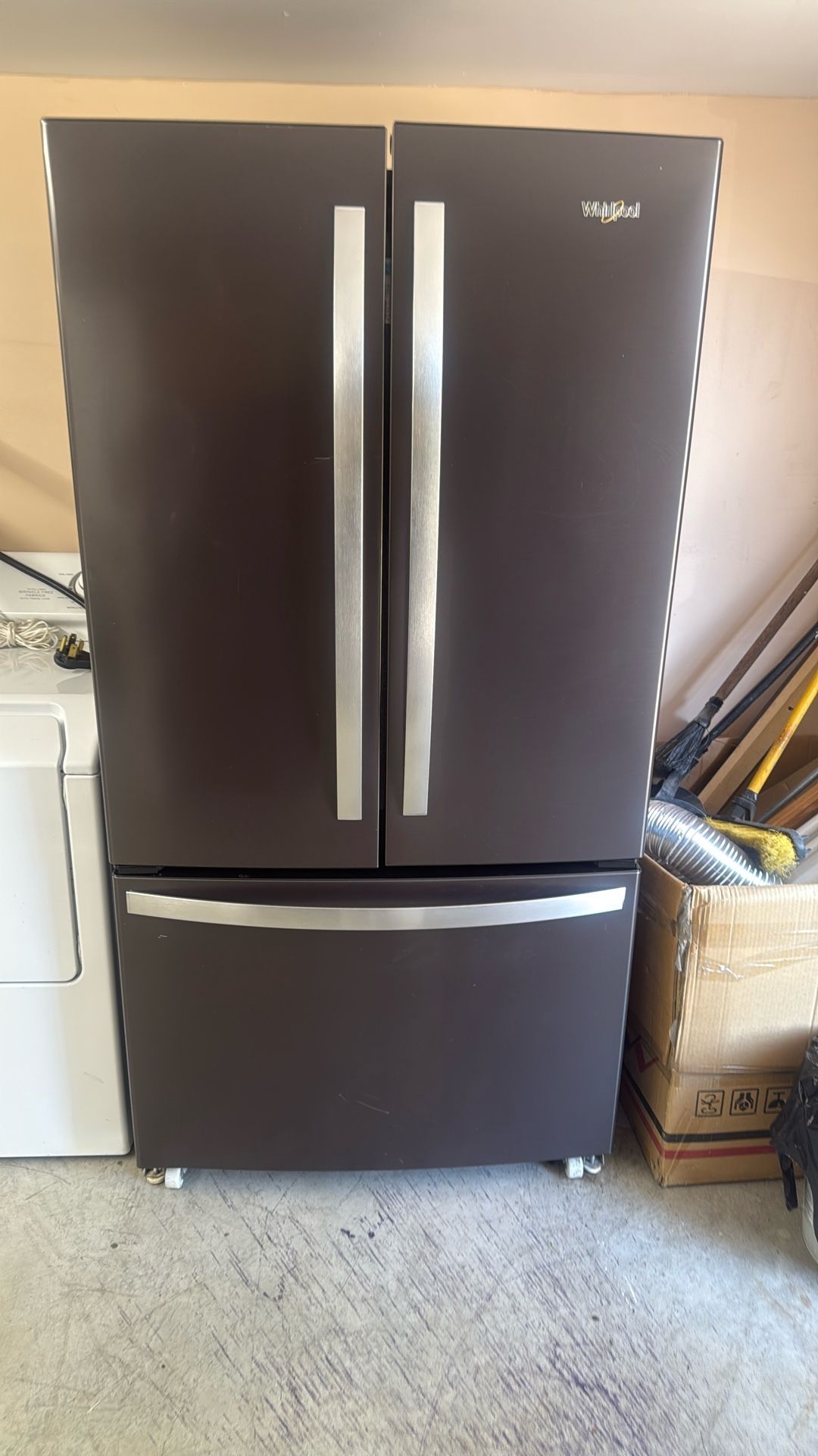 Whirlpool Refrigerator With Ice And Water