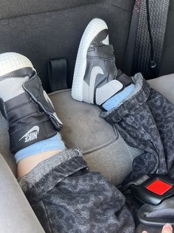 baby shoes