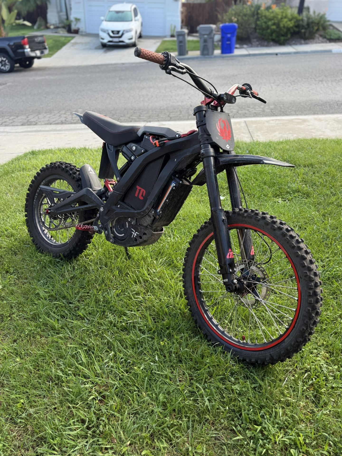 Completely BUILT Surron Light Bee X Highly Modified. for Sale in ...