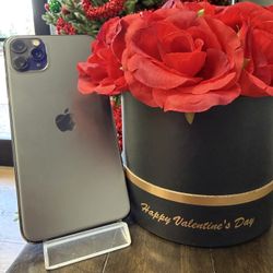 11 Pro Max Unlocked 64GB - Black