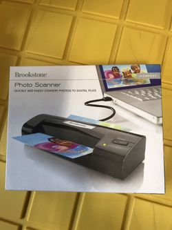 BROOKSTONE PHOTO SCANNER