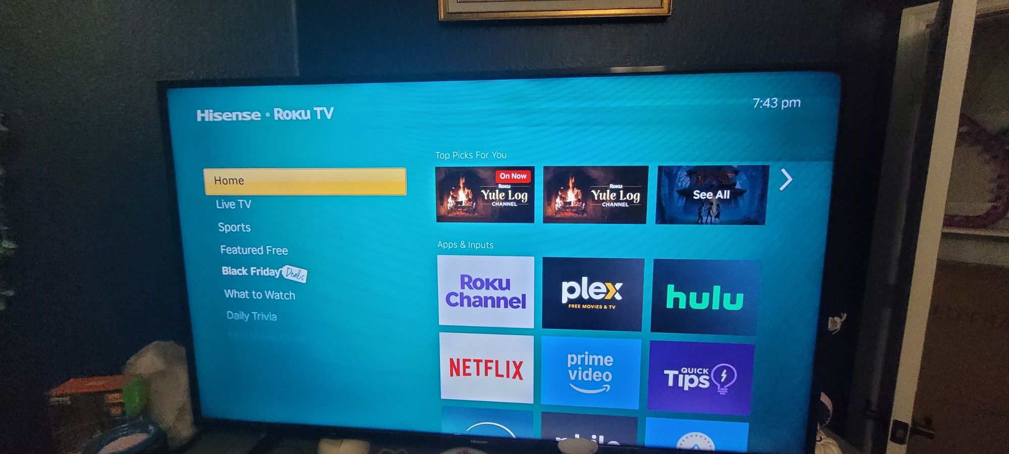 55" HISENSE SMART TV
