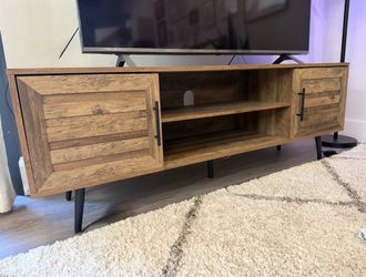Mid-Century Modern 59" TV Stand
