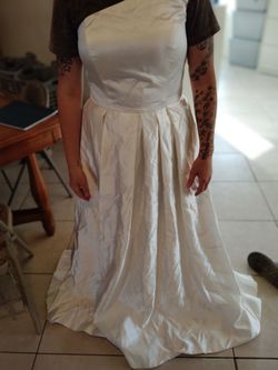 Wedding dress