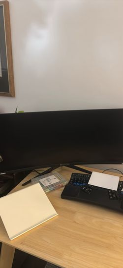 32inch Scepter Monitor