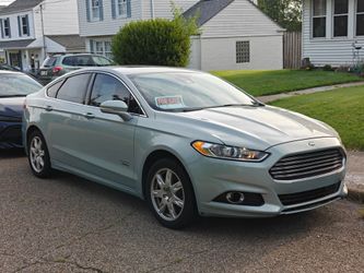 2014 Ford Fusion Energi