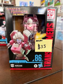 Transformers Studio Series 86 Arcee