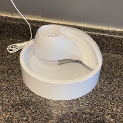 Small Animal Drinking Fountain