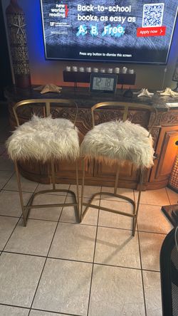 2 bar chairs or bar stools