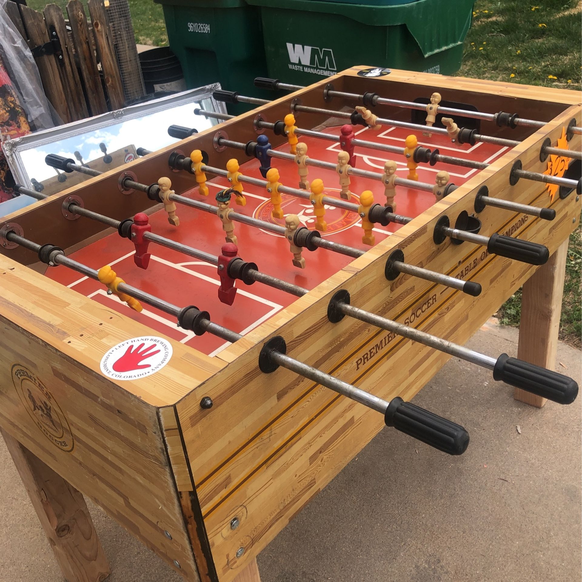 FOOZEBALL TABLE AND BALL