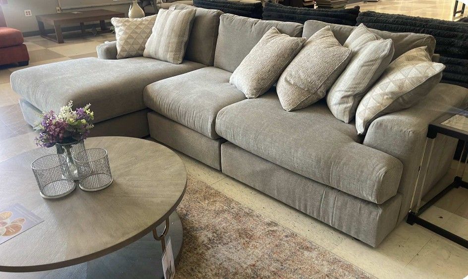 OM• $38 Initial • Brand New Elyza 3 Piece Sectional With Chaise