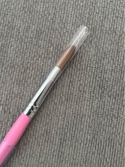 Acrylic nail brush / nail technician