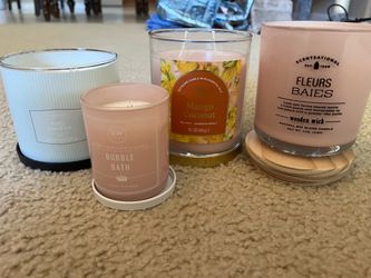 New and barely used candle set