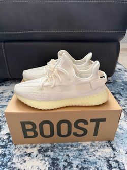 Adidas Yeezy Boost 350 V2 Bone New