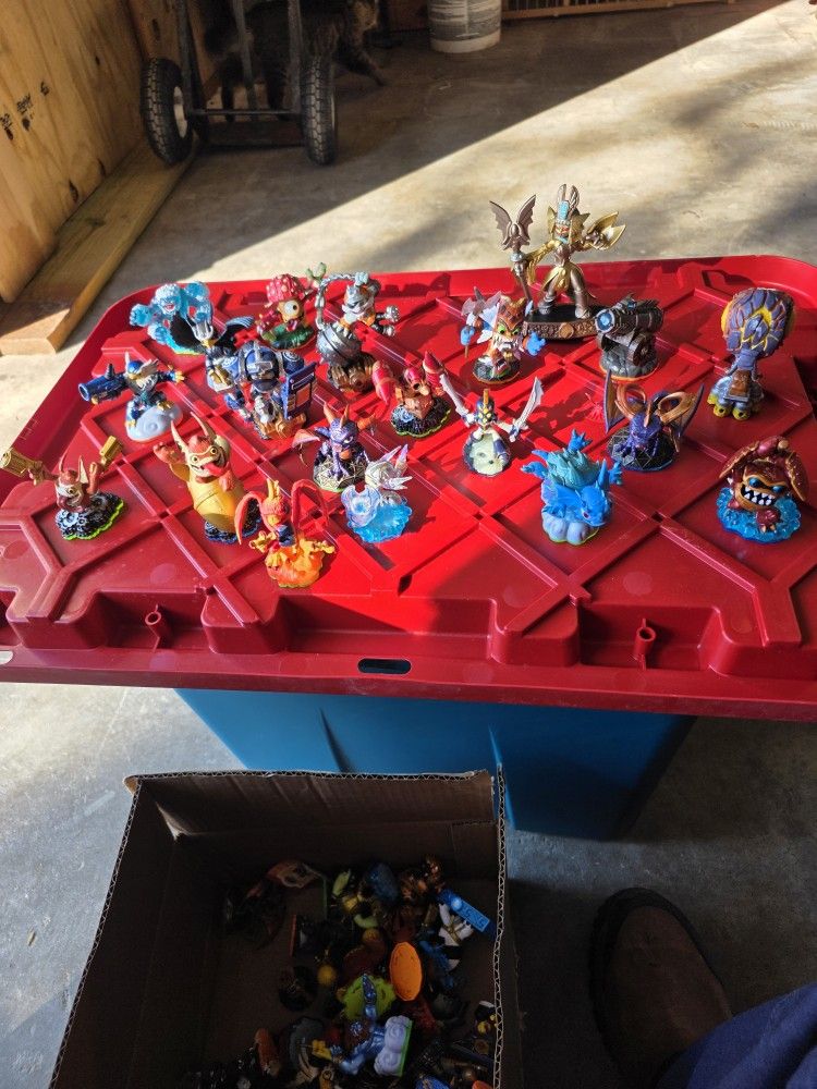 Skylander Action Figures