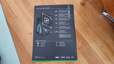 Brand new sealed Xbox series X SSD console with 1 controllet