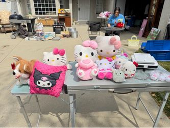Hello kitty plushies