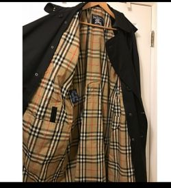 Burberry Coat NEW