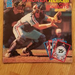 1982 Topps BASEBALL STICKER ALBUM 1982 NFL MAJOR LEAGUE BASEBALL

