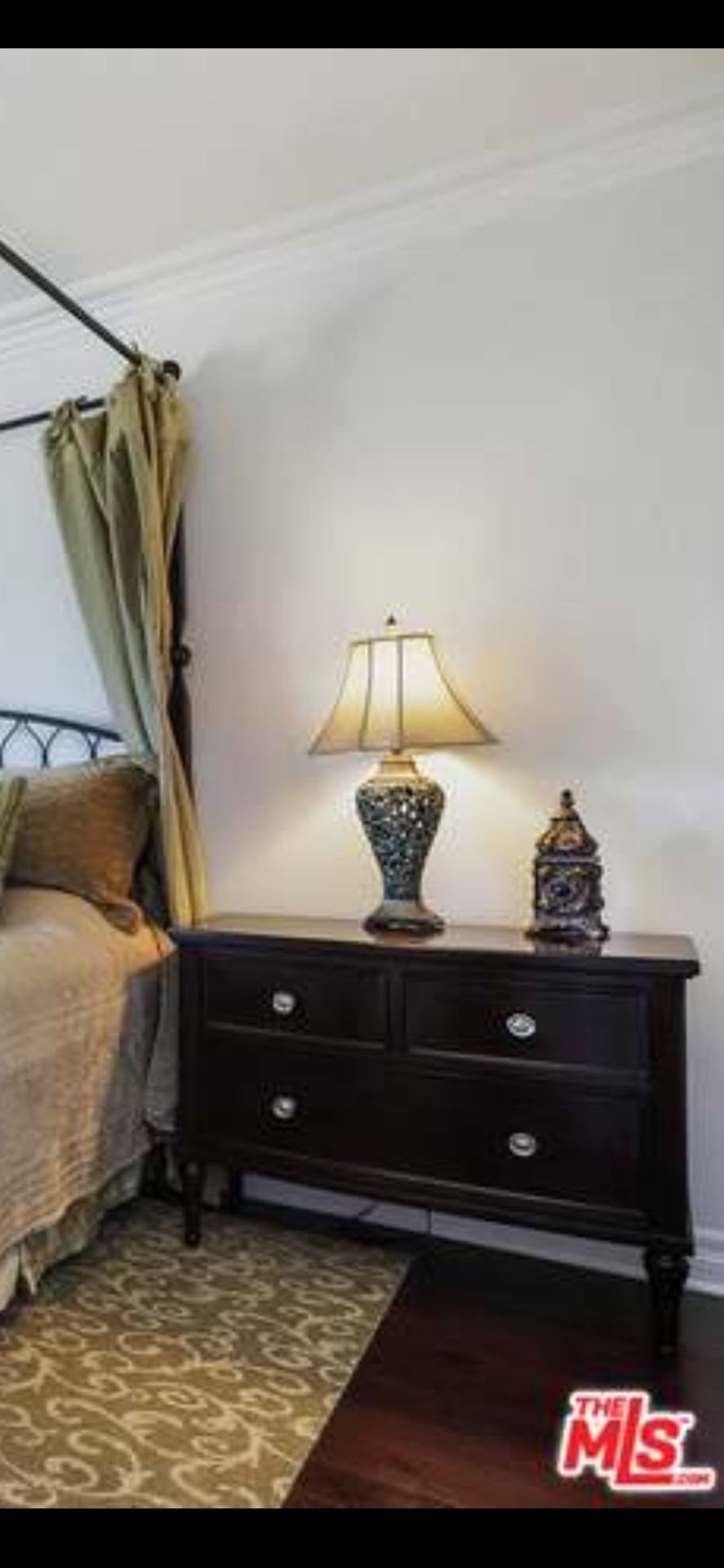 2 Martha Steward 40”W Night Tables
