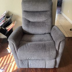 Recliner Seat From Jerome’s