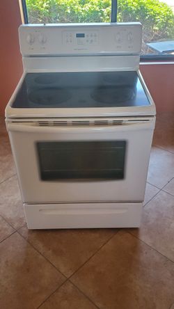 Glass oven top