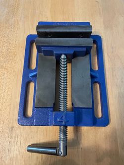 IRWIN 226340 DRILL PRESS VISE 4" BLUE