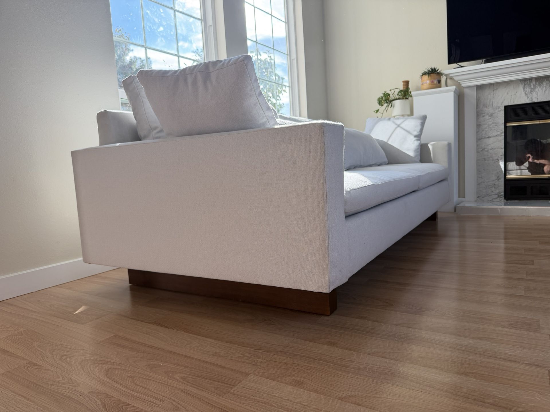 West Elm Harmony Sofa – 92” (Eco Weave Oyster) | Delivery Available