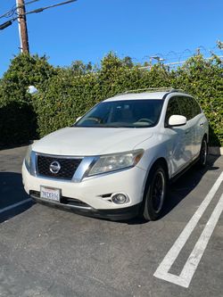 2014 Nissan Pathfinder