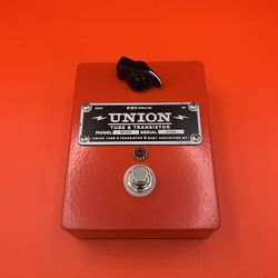 Union Tube & Transistor Guitar Pedal “MORE” Edition