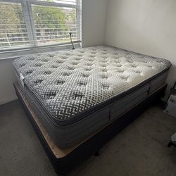 Mattress with base (Queen)