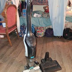 $175 Vacuum Cordless Bissel