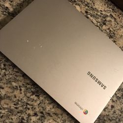 Samsung Chrome book 4