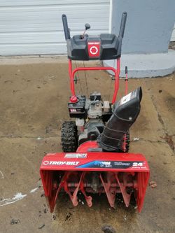 24 Inch Toro Snowblower Self Drive